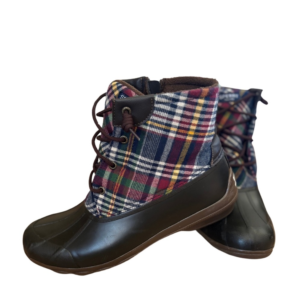 Sperry boots